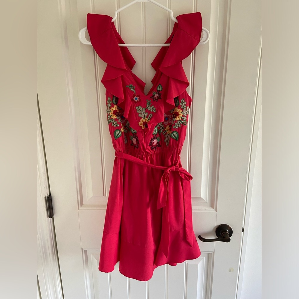 Small Red summer dress with embroidery